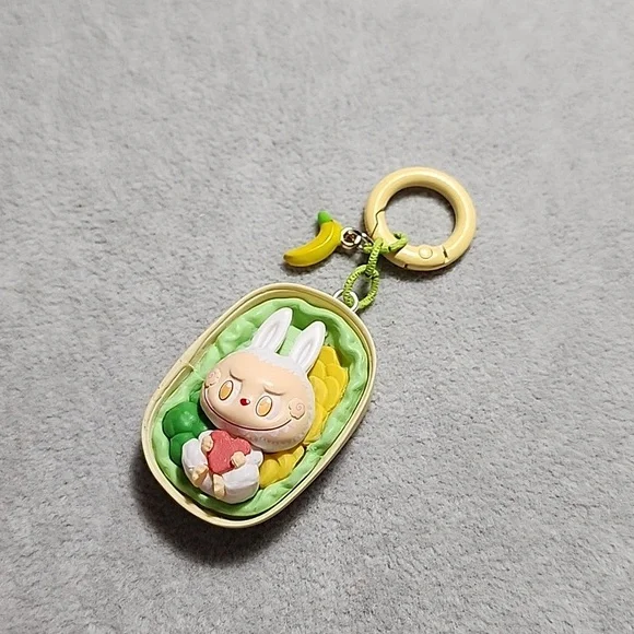 Cute Labubu Keychain - Picture 4 of 4